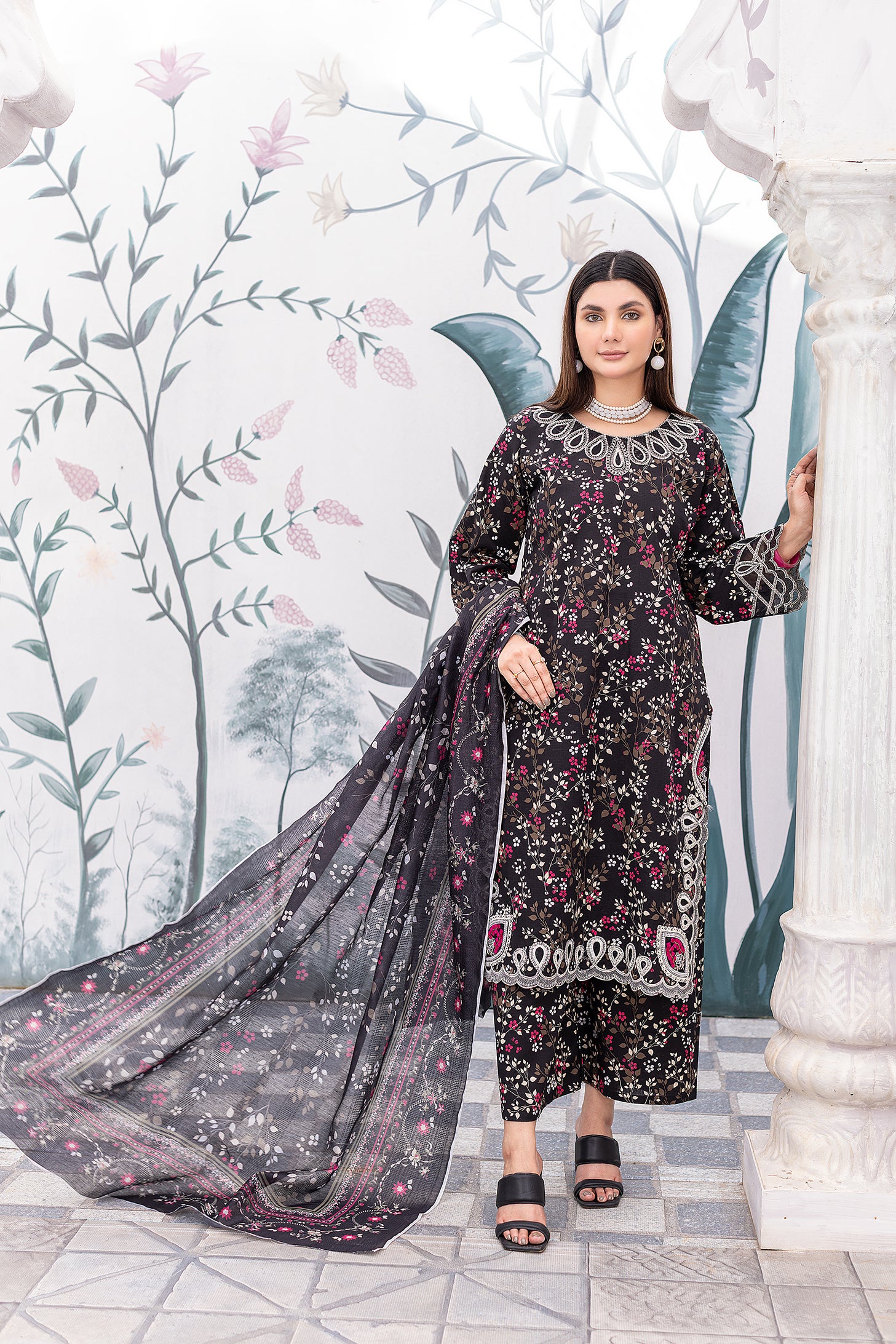 KHADDAR | RTW | SHIRT, TROUSER & DUPATTA